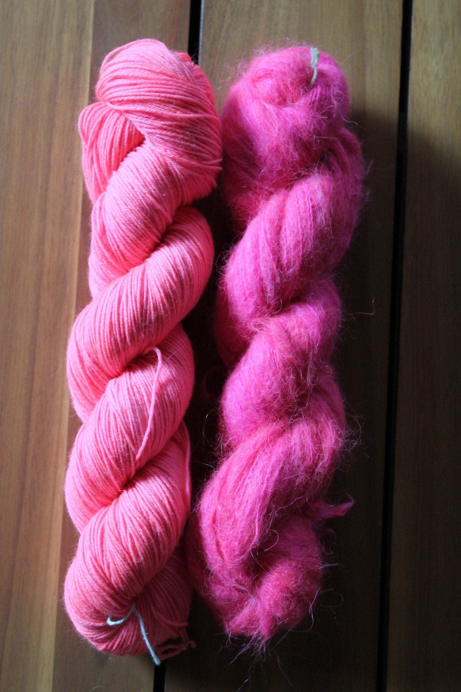 Hand-dyed Electric Coral NEON Cloud Fluff Yarn | Suri Alpaca and Silk