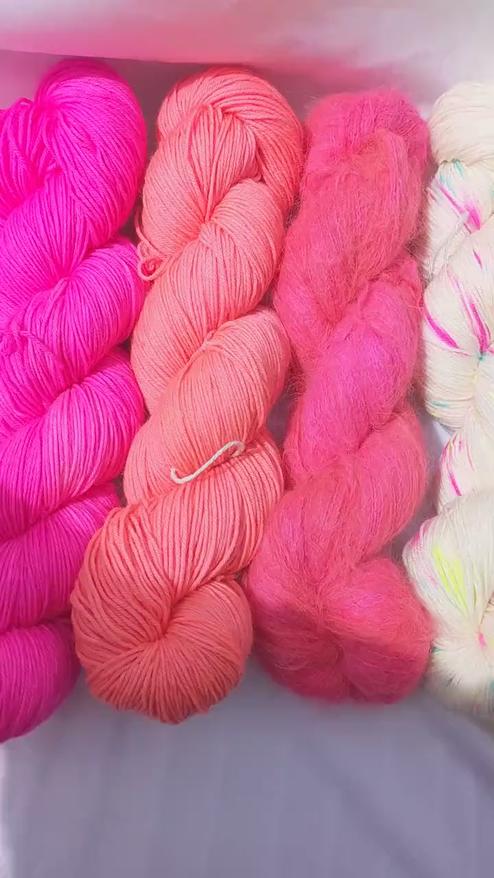 Hand-dyed Peachy Coral Yarn