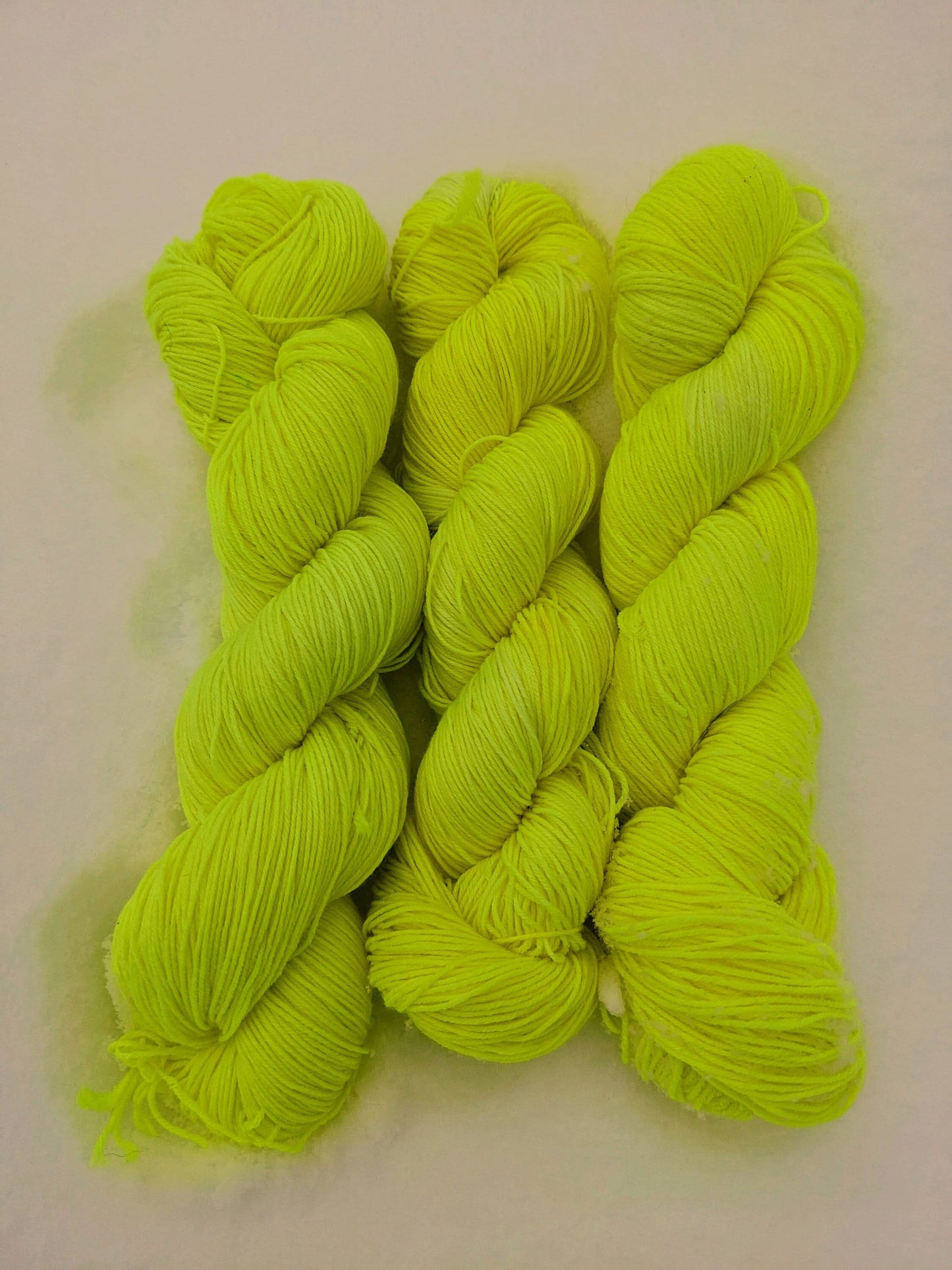 Hand-dyed NEON Yellow DK | 100% Superwash Merino Yarn